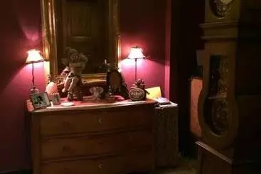 تختخواب و صبحانه La Maison De Juliette