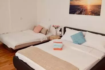 پانسیون Apartments Igor