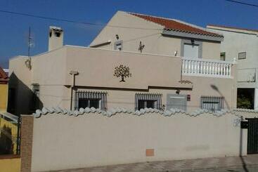 פנסיון La Marina Bed & Breakfast