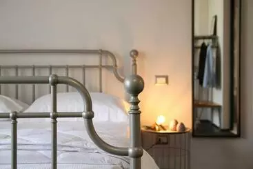 ペンション Loraia Design Rooms