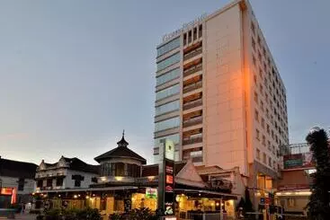 Gino Feruci Kebon Jati By Kagum Hotels