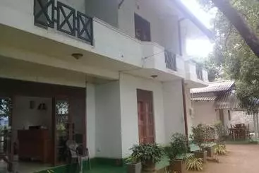 Hotell Nildiya Lake