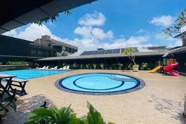 Otel Full Moon Garden