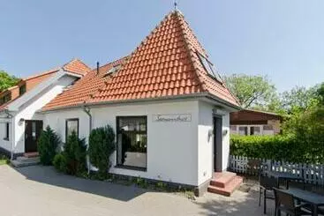 ユースホステル Gästehaus & Restaurant Seemannshus
