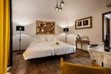 پانسیون Peacock House