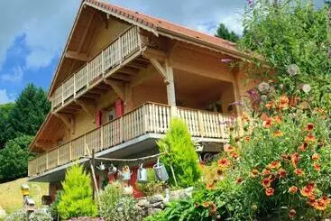 Aamiaismajoitus (B&B) Au Bout Du Chemin