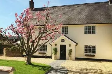 ベッドアンドブレックファースト St Leonards Farmhouse