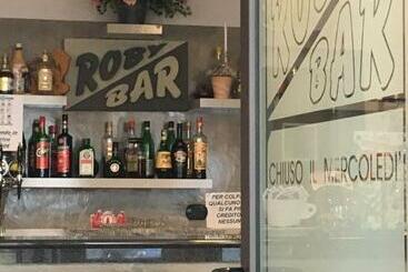 פנסיון Roby Bar Affittacamere