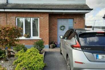 ベッドアンドブレックファースト Aine S