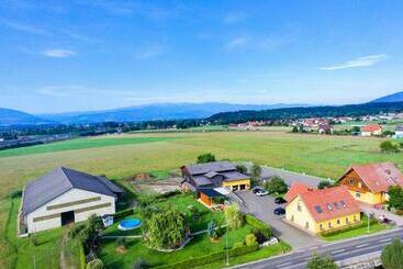 بنسيون Hochfellner