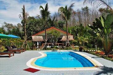 Thai Break Resort