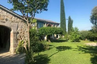 Majatalo Mas De La Croix