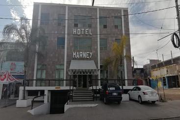 Capital Oc Hotel Marney