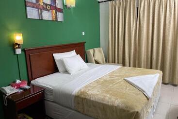 Отель Royal Prince