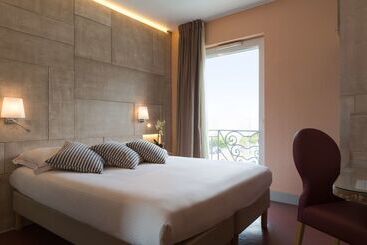 בית מלון כפרי The Originals Boutique, Hôtel Alizé, évianlesbains