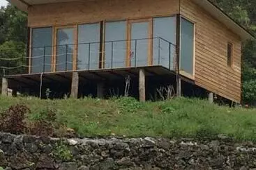 هتل Intact Farm Resort