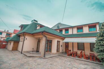 بنسيون Penzión Weinerovka Varín