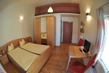 هاستل Hof Märkische Heide