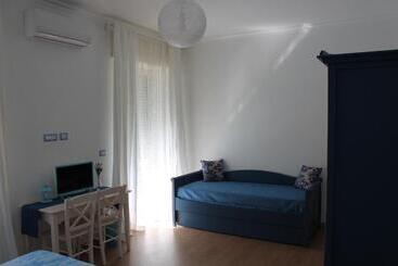 B&b Una Rotonda Sul Mare