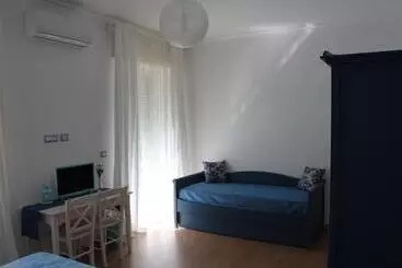 B&b Una Rotonda Sul Mare