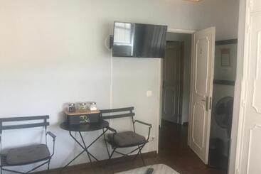 بنسيون Miguel Torga Room