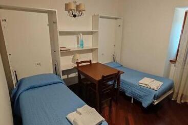 ホテル Agriturismo Rocca Del Nera