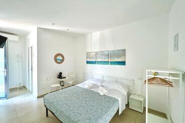 住宿加早餐  Le 4 Stagioni Rooms