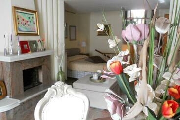 פנסיון Sweet Sweet Home