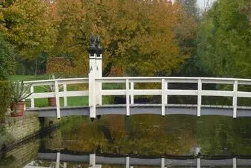 Bed and Breakfast Landgoedlogies Pábema