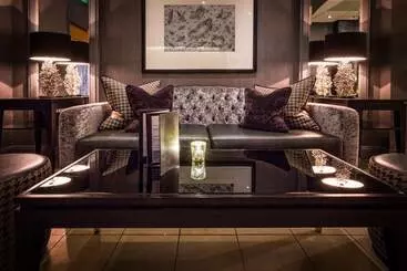 בית מלון כפרי Auchrannie Resort