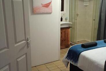 Geckos B&b And Self Catering