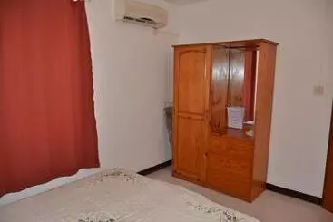 پانسیون Les Gentilhommieres Guest House