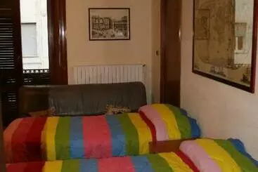 پانسیون Jll Room