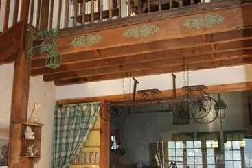 Aamiaismajoitus (B&B) Le Prieuré Boutefol