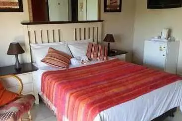 تختخواب و صبحانه Ekhaya Lodge