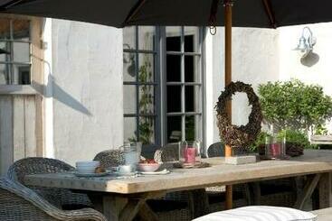 B&b Hoeve De Steenoven