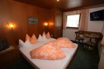 پانسیون Haus Alpenglühn