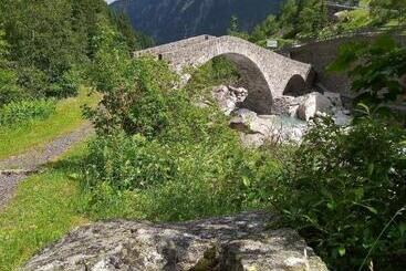 旅馆 Gotthard Backpacker