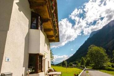 فندق Pirschenhof