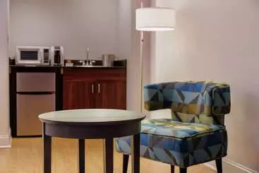 Hotel Trilogy Albany Airport, Tapestry Collection By Hilton