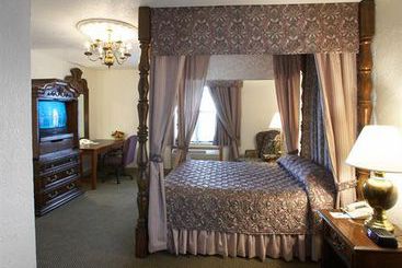 Lodge Hotel & Conference Center