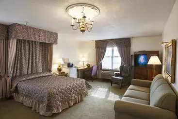 Lodge Hotel & Conference Center