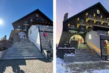 Pensió Vila Ursul Negru