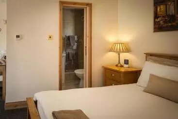 בית מלון כפרי Acorns Old Farm