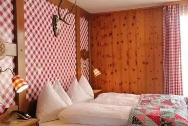 בית מלון כפרי Popcorn!