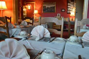 تختخواب و صبحانه A Haven Townhouse