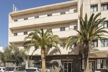 Отель El Mesón