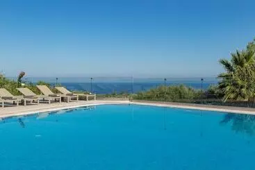 هتل Paliokaliva Apartments And Villas