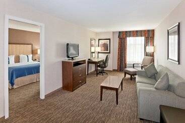 Holiday Inn Hotel & Suites Surrey East Cloverdale, An Ihg