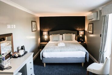 Thames Riviera Hotel, Sure Hotel Collection By Best Western